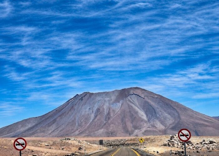 Ruta de los Salares - Cielo y Tierra Atacama Tours